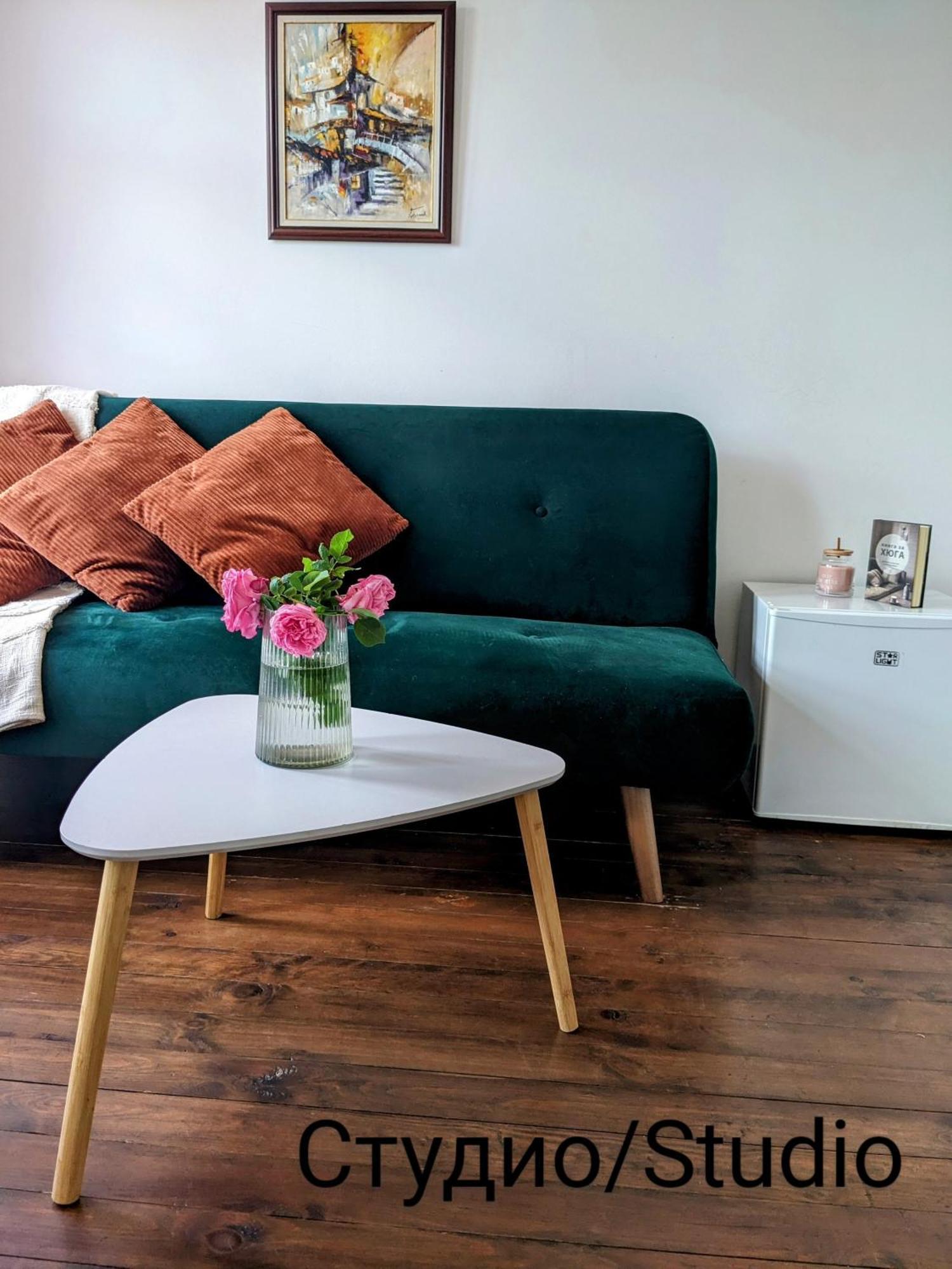 Honey I'M Home Apartments Veliko Tărnovo Esterno foto